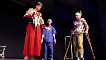 В Кемерове при содействии Российского общества «Знание» прошло мероприятие ко Всемирному дню театра