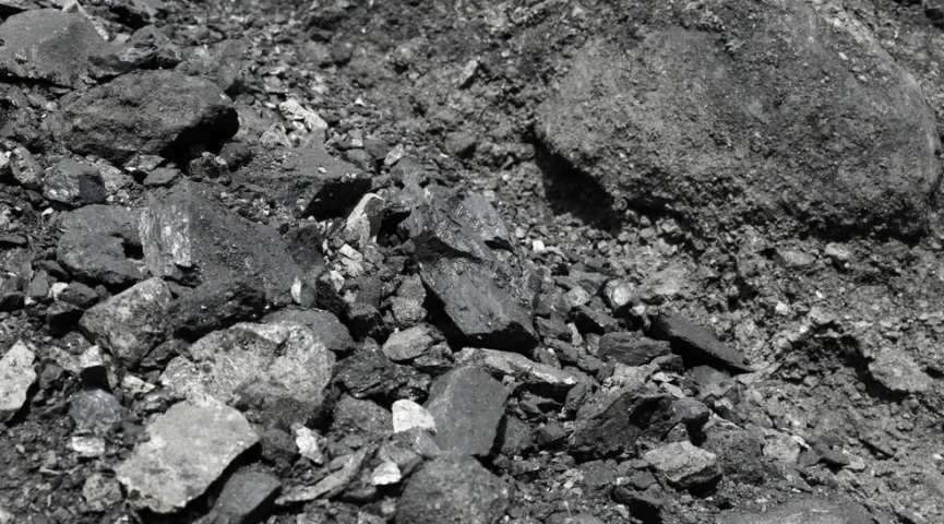 Угольным компаниям Кузбасса продлен срок уплаты налога на добычу полезных ископаемых и страховых взносов