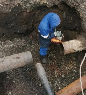 В Новокузнецке провели модернизацию системы водоснабжения в районе Сквера «50 лет Центральному району»