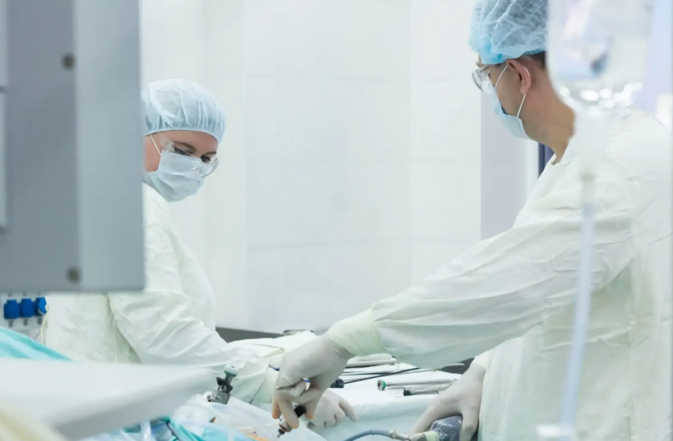 Кузбасские врачи спасли беременную женщину с острым аппендицитом