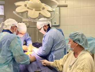 Кузбасские врачи спасли от инвалидности молодого мужчину, упавшего с высоты