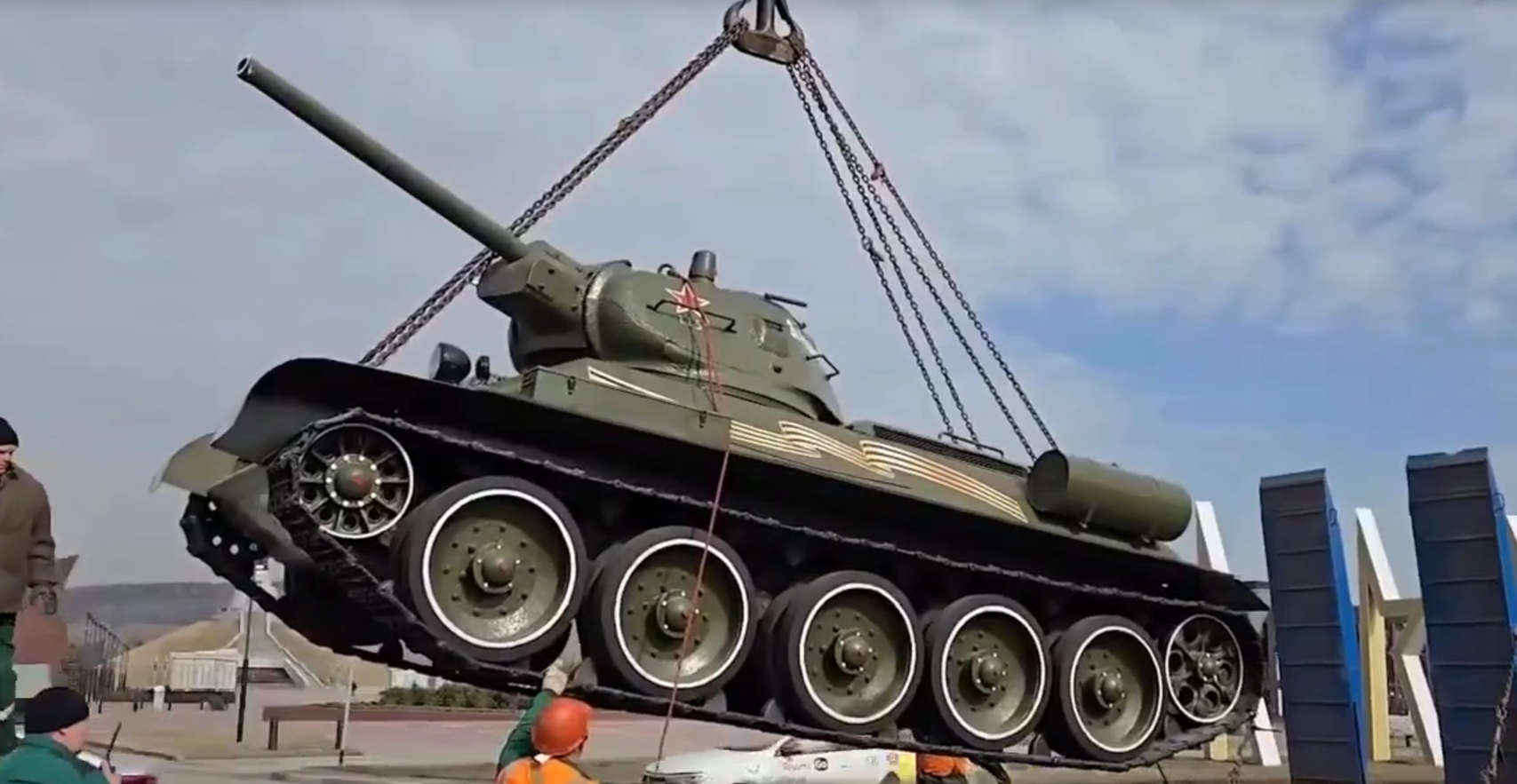 В Кемерове танк Т-34 отправили готовиться к параду на 9 Мая