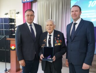 Легендарный кузбасский ветеран отмечает вековой юбилей