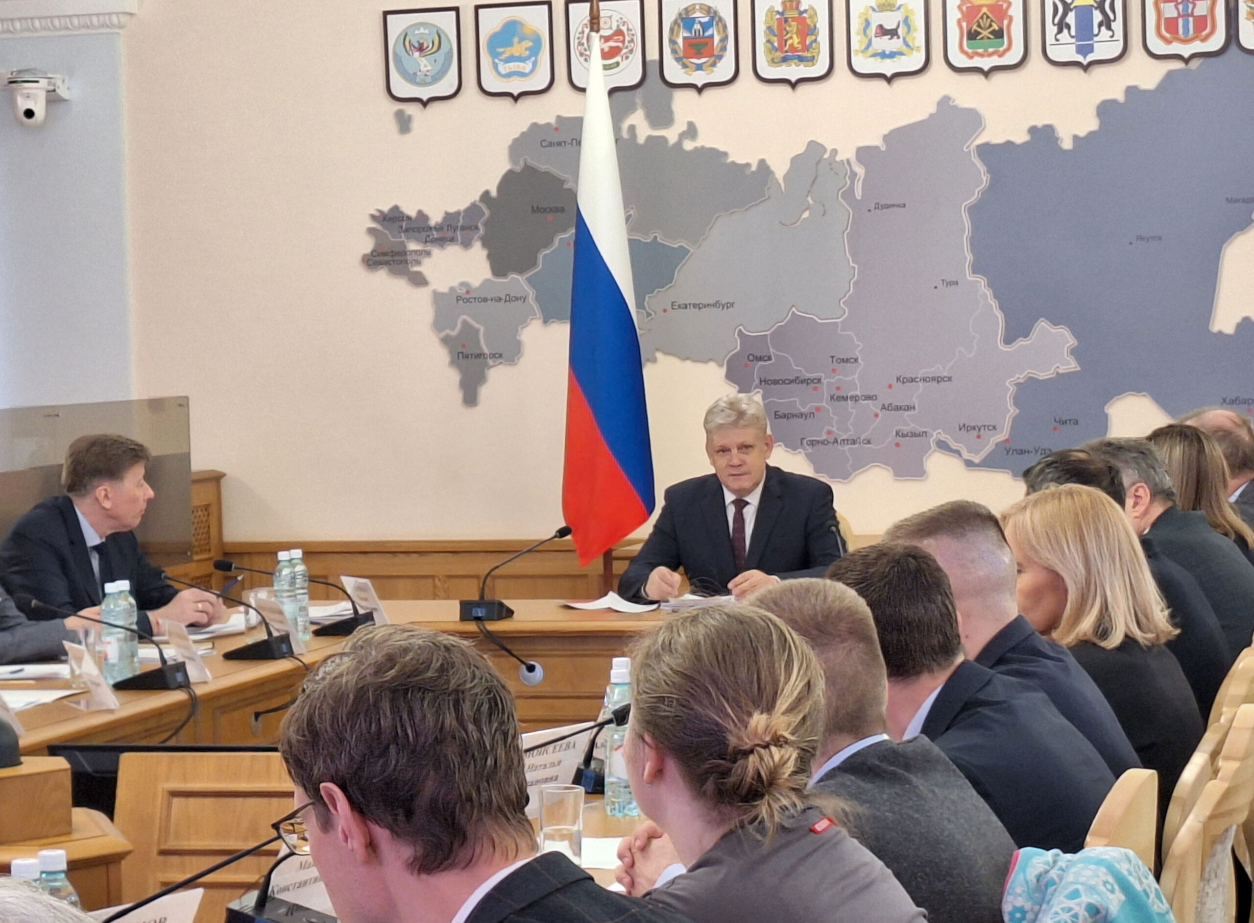 Анатолий Серышев дал старт межрегиональному конкурсу журналистского мастерства «Сибирь.ПРО»