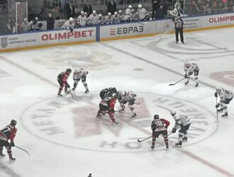 Новокузнецкий «Металлург» проиграл Самаре вторую игру в серии 1/8 плей-офф