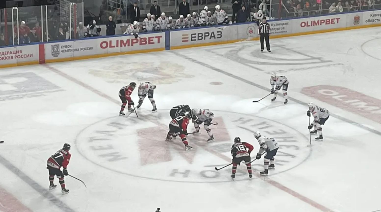 Новокузнецкий «Металлург» проиграл Самаре вторую игру в серии 1/8 плей-офф