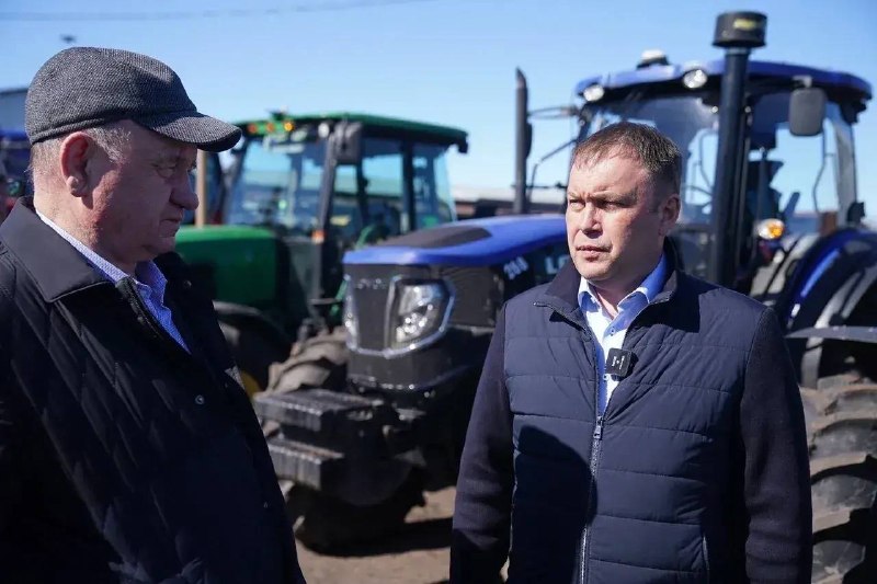 Илья Середюк: держу на личном контроле подготовку к посевной в Кузбассе