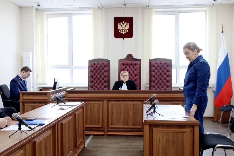 В Кузбассе начальника отдела ГАИ Белова оставили под стражей