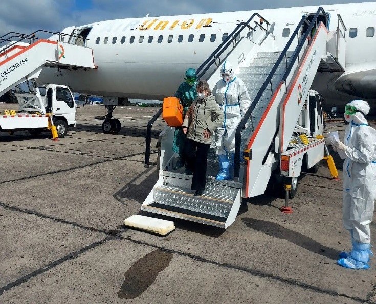 В аэропортах Кузбасса отработали действия на случай проникновения холеры