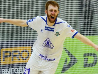 Футзальный «Кузбасс» выиграл первый матч 1/8 финала Высшей лиги у «Волги»