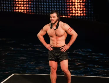 Спортсмен из Новокузнецка прошел в четверть финала в шоу «Титаны» на ТНТ