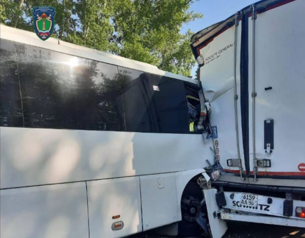 В Кузбассе водителя автобуса наказали за ДТП, в котором пострадала пассажирка