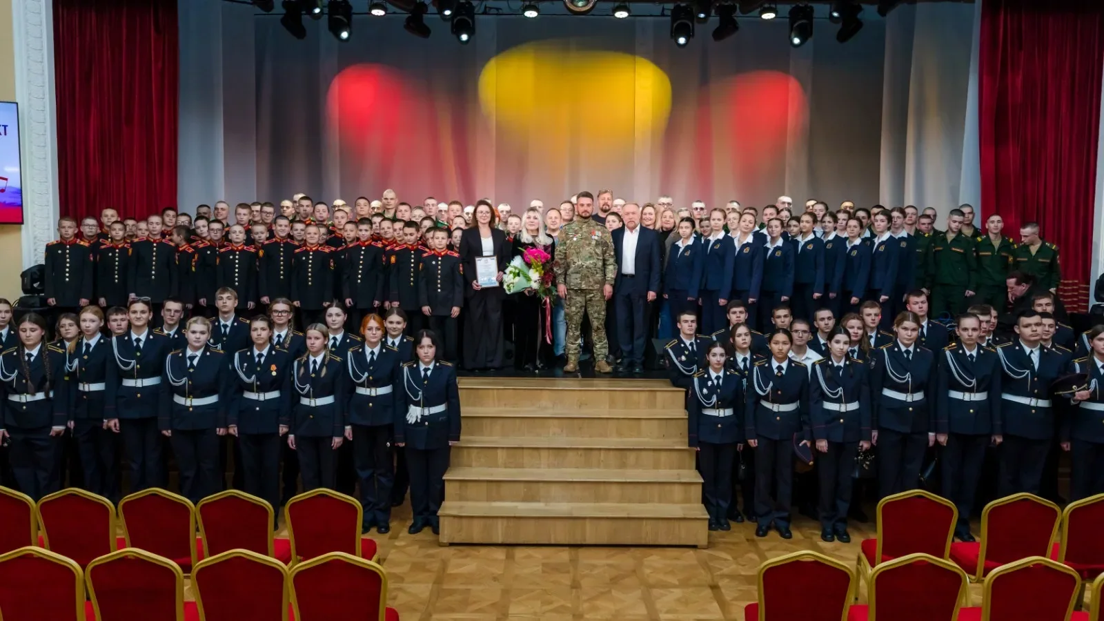 Джаз-клуб «Геликон» получил грамоту от министерства обороны России