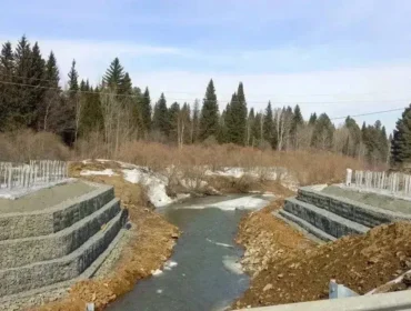 В Кузбассе продолжается капитальный ремонт моста через реку Кайгур