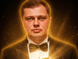 Арбитр из Кемерова стал лучшим в стране по версии Федерации хоккея с мячом России