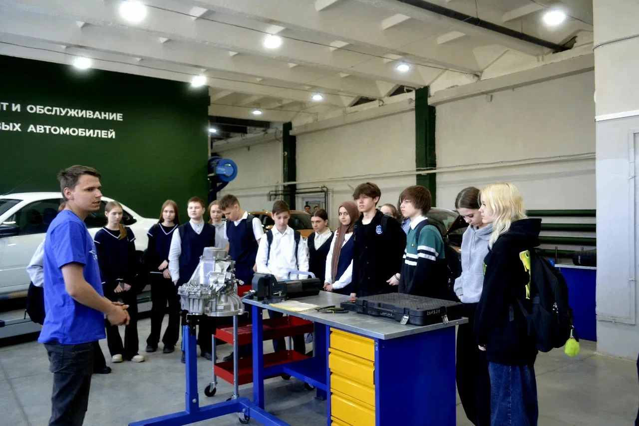 В Кузбассе прошел единый день открытых дверей для старшеклассников