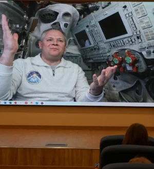 Кузбасские школьники пообщались с космонавтом по видеосвязи