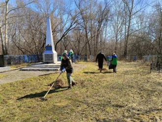 В Кемерове наводят порядок на территориях воинских захоронений