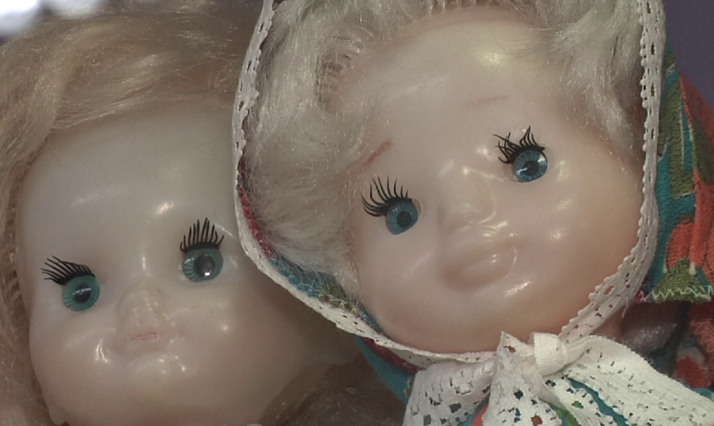 В Новокузнецке представили выставку, которая поможет окунуться в советское детство