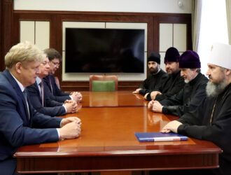 Анатолий Серышев провел встречу с митрополитом Новосибирский и Бердским Варфоломеем
