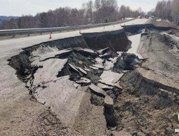 Вдоль разрушенной дороги на юге Кузбасса проложили «технологичку»