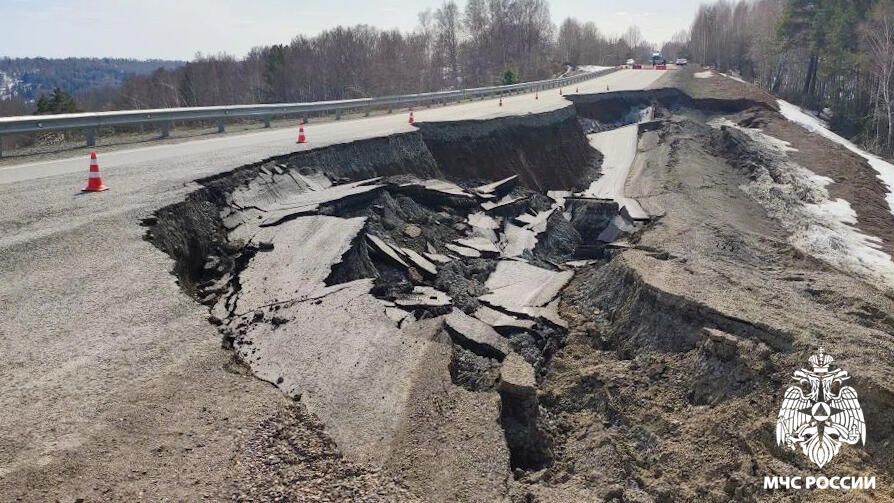 Крюки в 480-600 км: в МЧС Кузбасса указали альтернативы закрытой дороге на Алтай