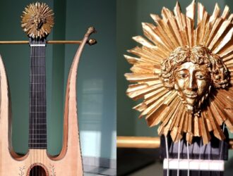 Житель Новосибирска изготовил лирогитару – старинный инструмент XVIII века