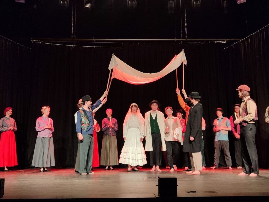 Большие гастроли: студенческий театр РГИСИ из Санкт-Петербурга покажет в Кемерове две постановки