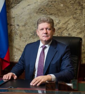 Полпред Анатолий Серышев поздравил сибиряков с Воскресением Христовым