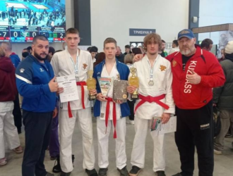Трое кузбасских спортсменов стали серебряными призерами первенства России по рукопашному бою