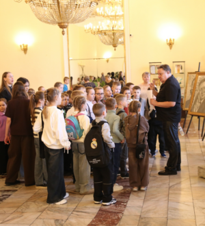 В Прокопьевском драмтеатре стартовала весенняя Неделя «Театр — детям»