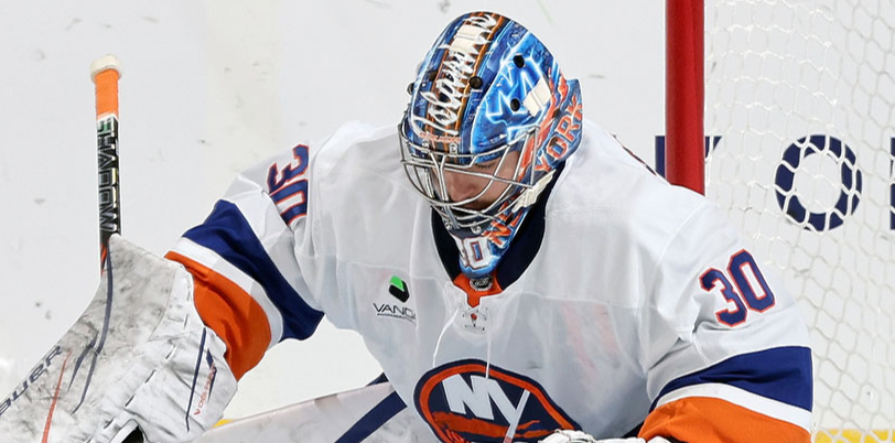 НХЛ включила кузбасского голкипера в список претендентов на Везину Трофи