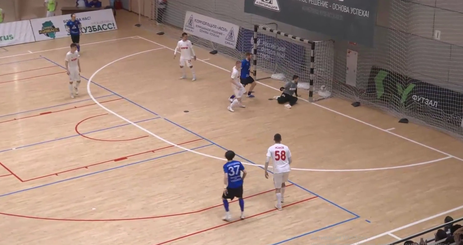 Футзальный «Кузбасс» проиграл «коммунистам» в первом матче 1/4 финала Высшей лиги