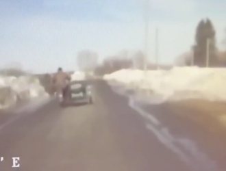 В Кузбассе пожилой мотоциклист-бесправник устроил погоню со стрельбой