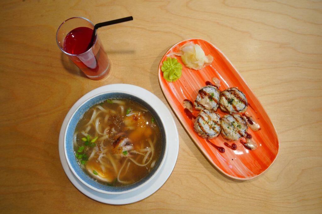 Еда в большом городе: обед в азиатском стиле в «Фудзи»