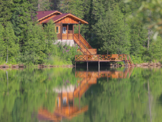 На майские праздники каждый третий россиянин, планирующий путешествия, поедет за границу