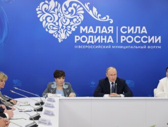 Владимир Путин пообещал мэру Кемерова продлить федеральный проект