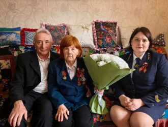 Ветераны СУЭК-Кузбасс принимают поздравления ко Дню Победы
