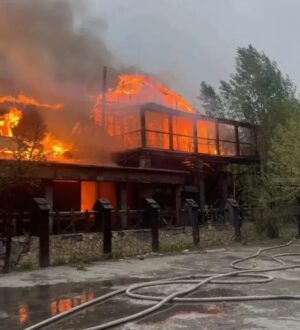 Полиция подозревает в поджоге здания в Новокузнецке школьницу