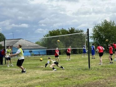 В Киселевске открыли новую спортивную площадку