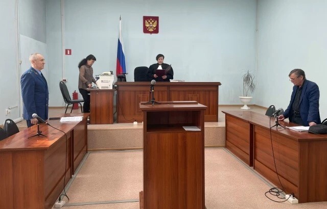 Приехавшего в Кузбасс жителя Алтайского края осудили за арестантский экстремизм