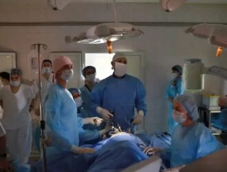 В Кемерове врачи спасли 17-летнюю пациентку со сложной формой желчекаменной болезни