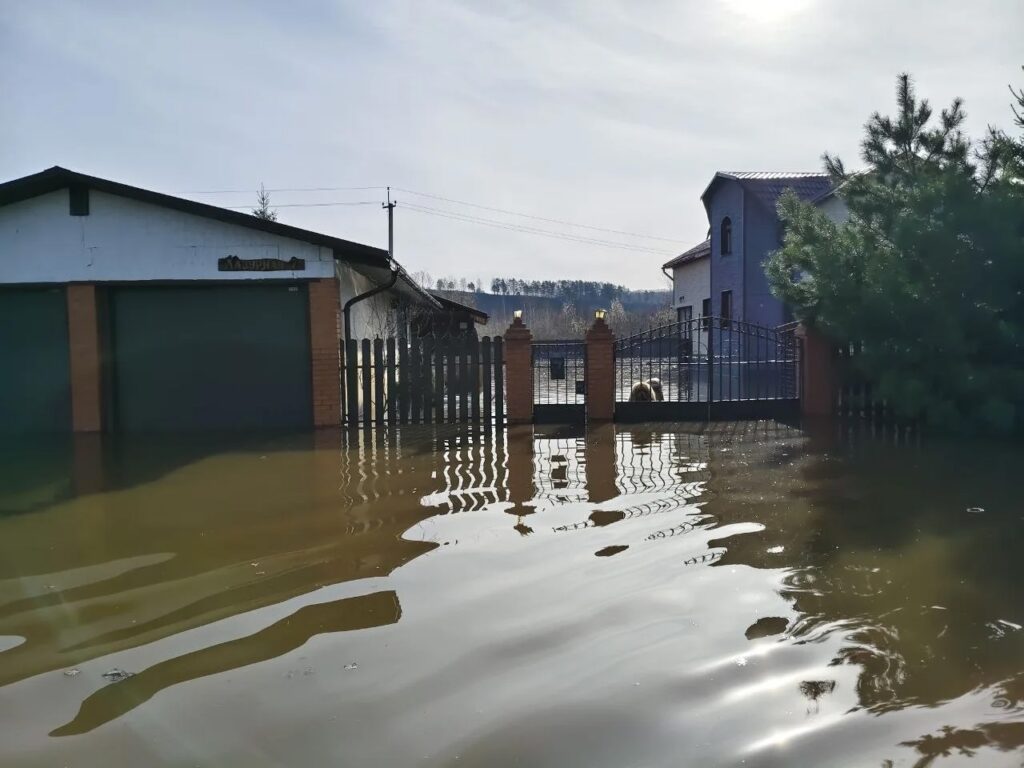 В окрестностях Кемерова затопило деревню Жургавань