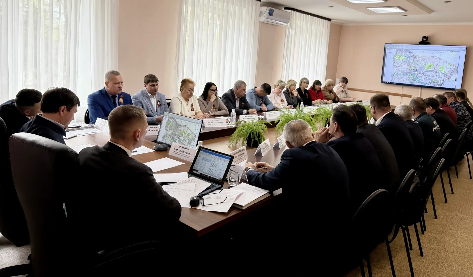 В Ленинск-Кузнецком округе река Иня перелилась через водооградительный вал