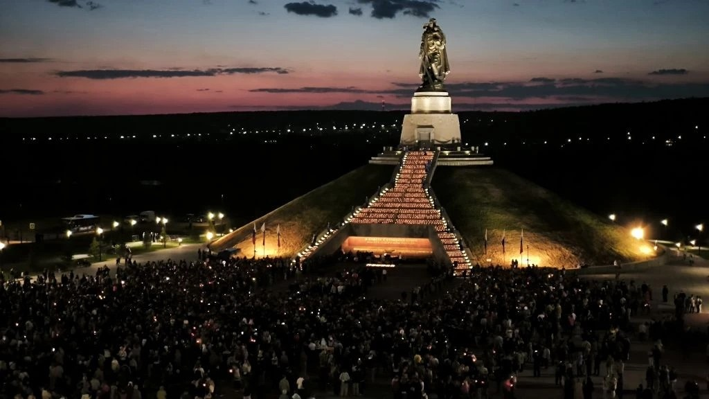 В Кузбассе к акции «Свеча памяти» присоединились более 52 000 человек