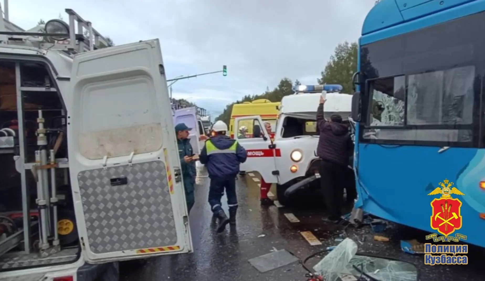 В Кемерове осудили водителя автобуса, виновного в ДТП со скорой