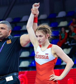 Кузбасская спортсменка победила Палку и взяла золото первенства Европы по борьбе
