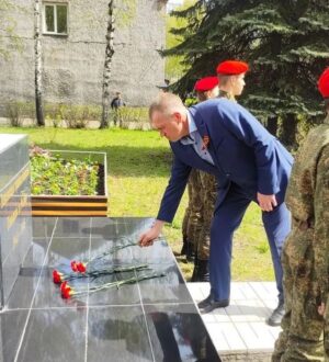 В Новокузнецке почтили память трамвайщиков, погибших в годы Великой Отечественной войны