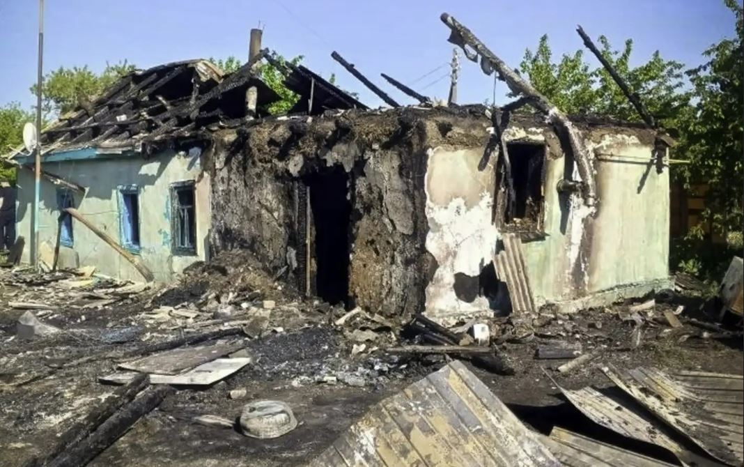 Две женщины и четверо детей погибли на пожаре в Омской области