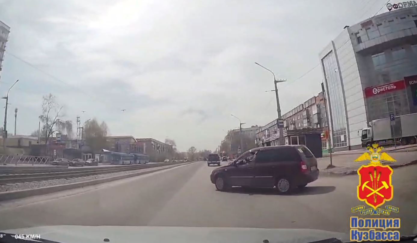 Кузбассовца оштрафовали за нарушение ПДД по наводке участника «Мобильного патруля»